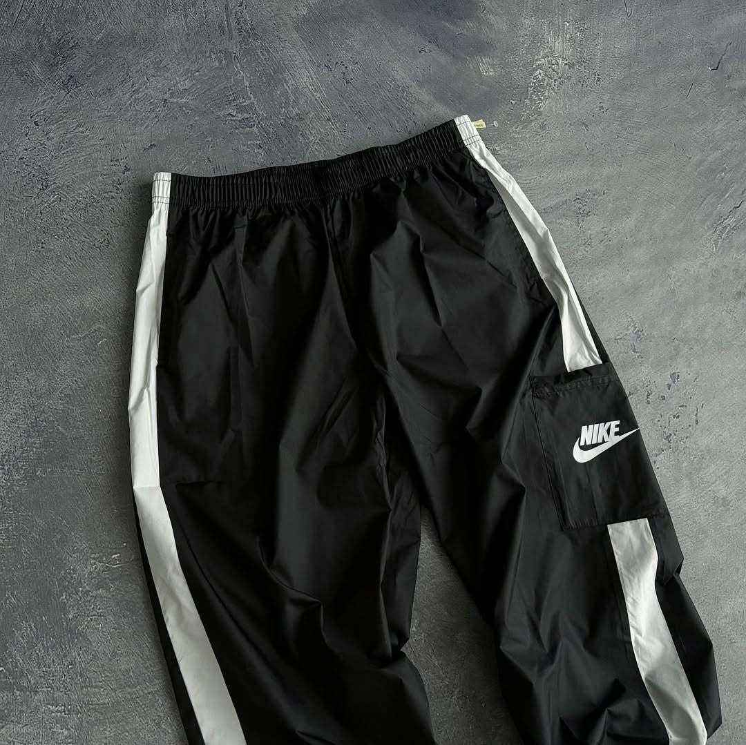 Nk side-pocket pants