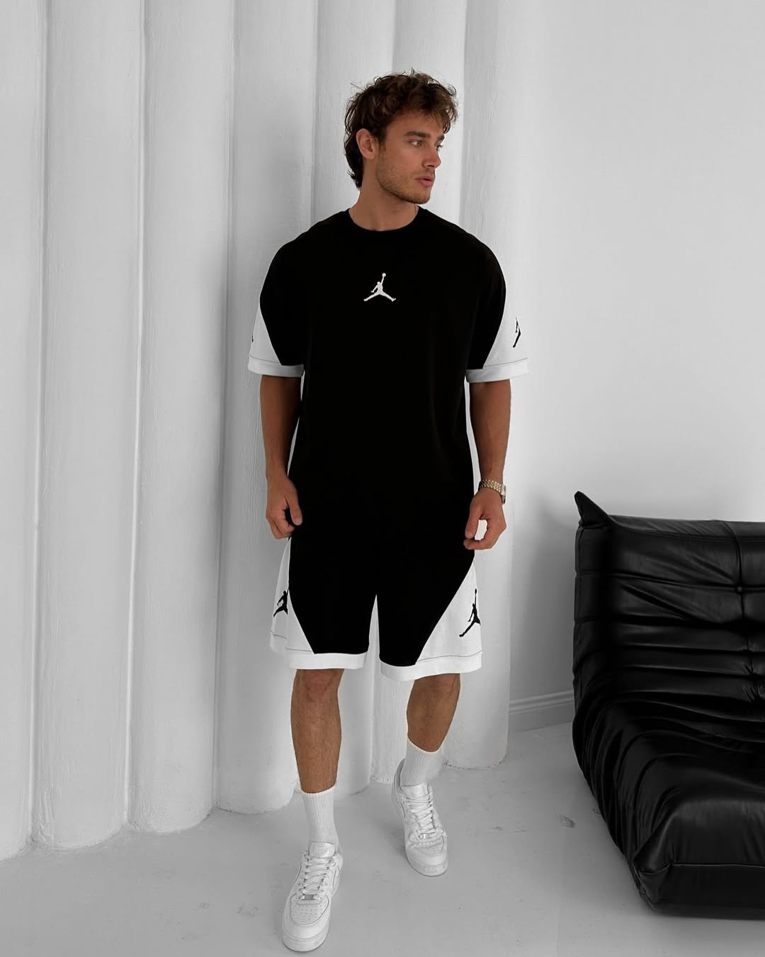 Jordan sets