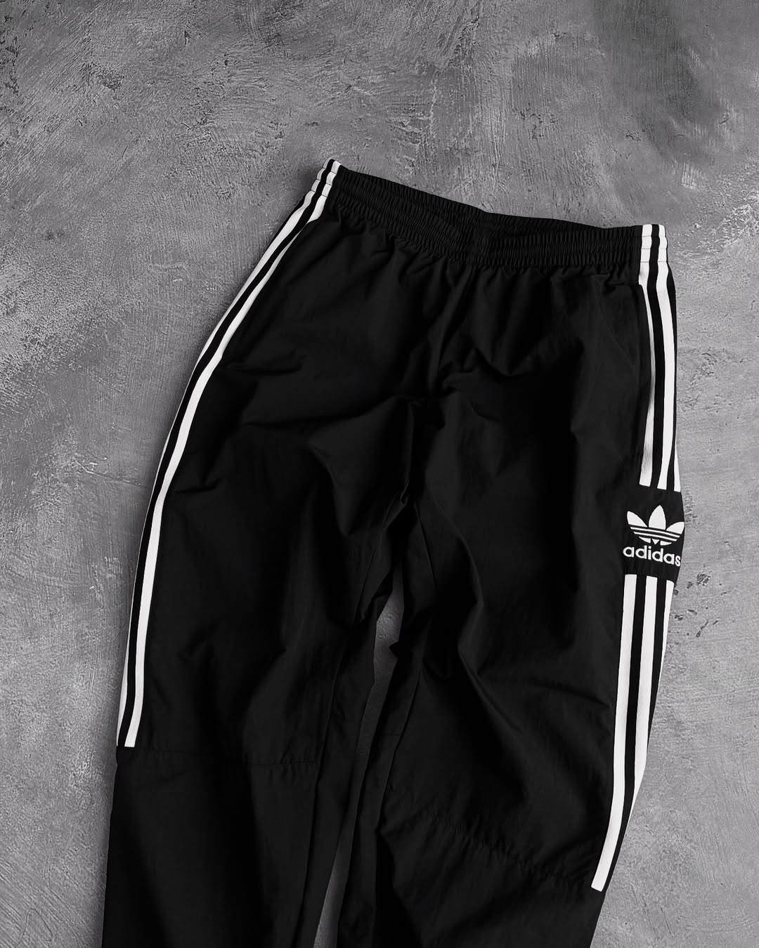 Add pants