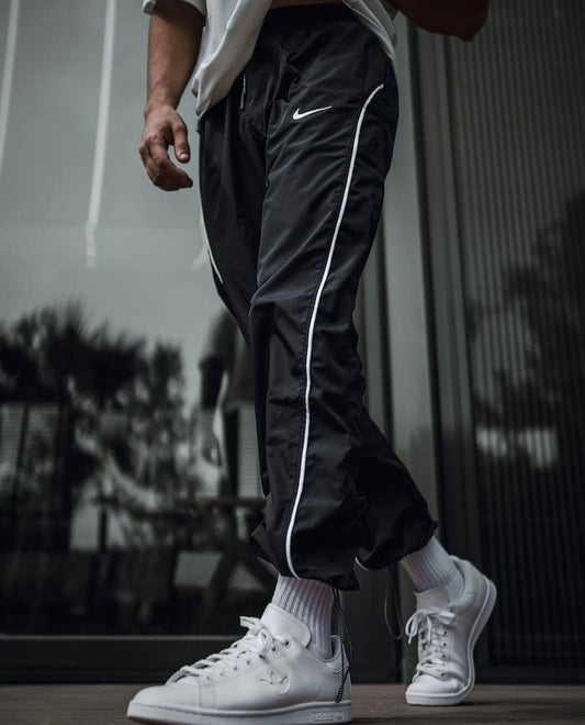 Nk sign line pants