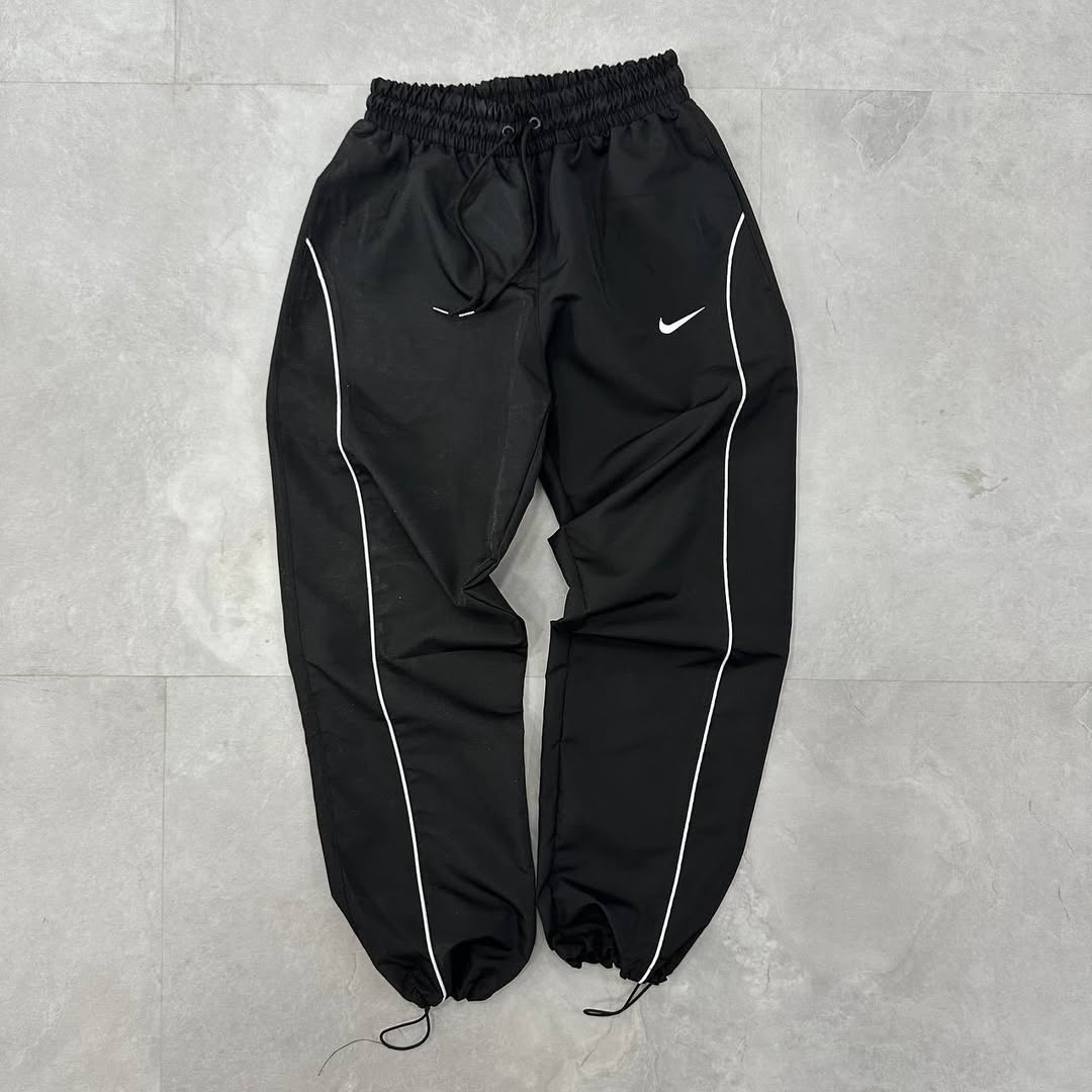Nk sign line pants