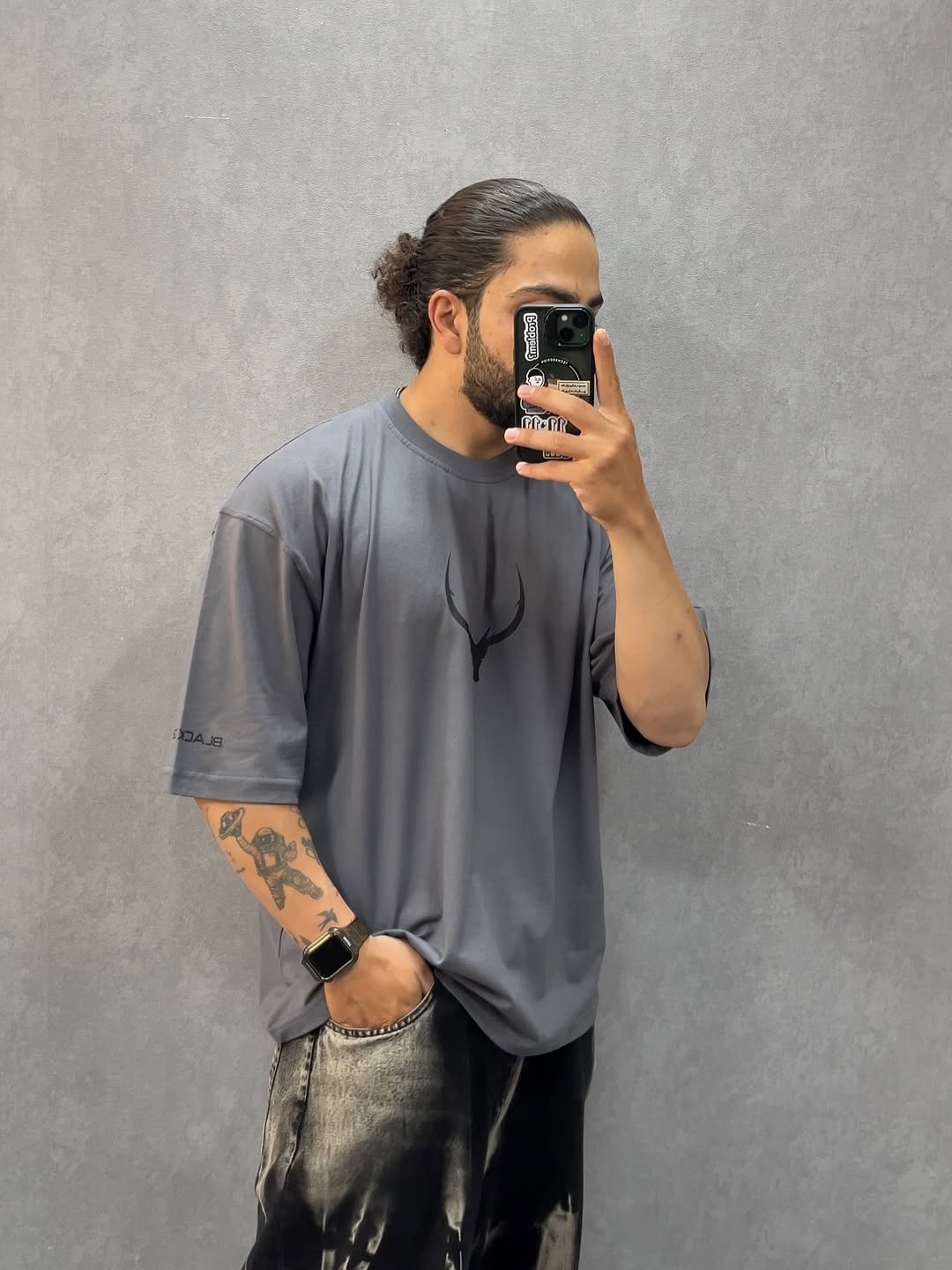 Black dear t-shirts